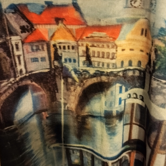 Beyond Capri T Shirt - Picture 2 of 3